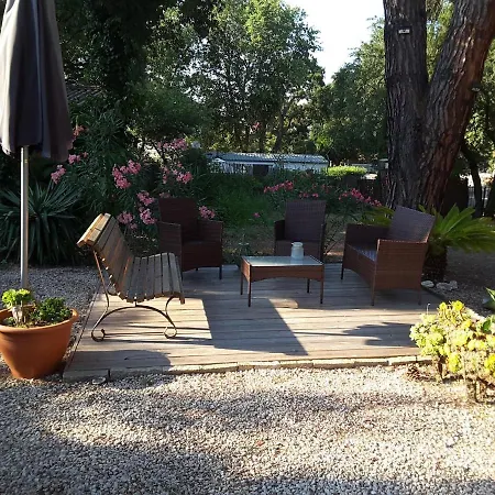 Σαλέ Plein De Charme Au Calme Pres De St Tropez